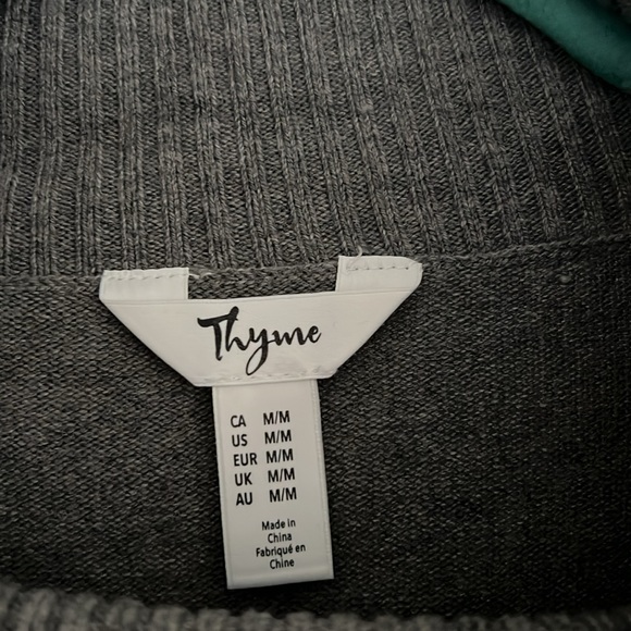 Thyme Maternity Nursing/Maternity Sweater | Medium | Grey | Front Opens - Picture 3 of 4